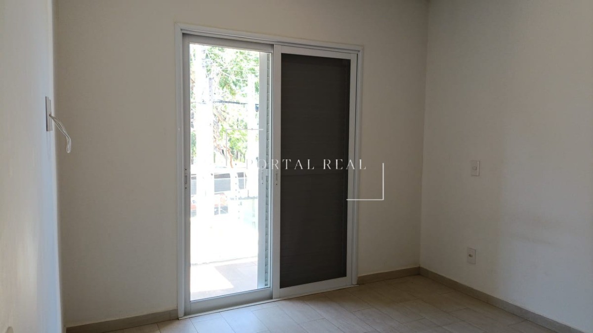 Casa, 4 quartos, 300 m² - Foto 4