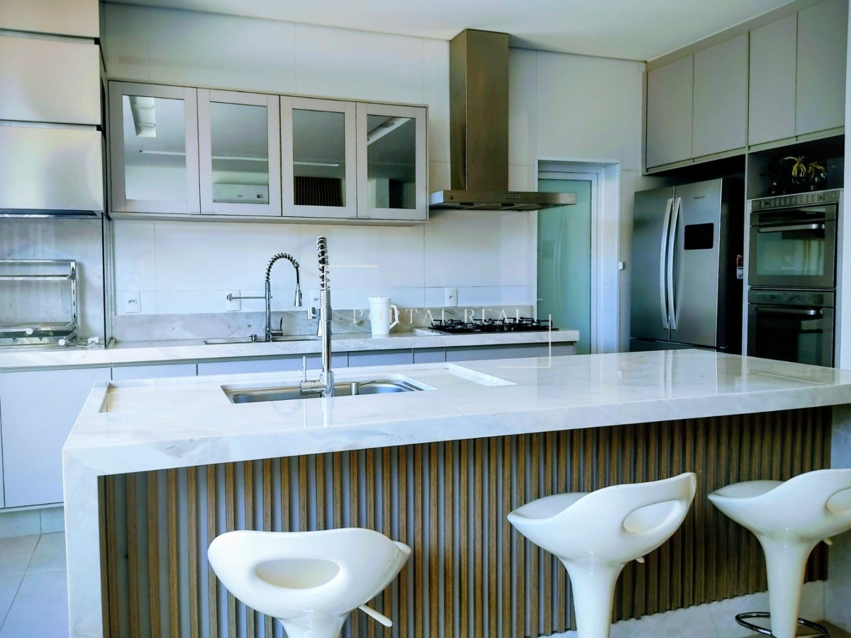 Casa, 3 quartos, 300 m² - Foto 3