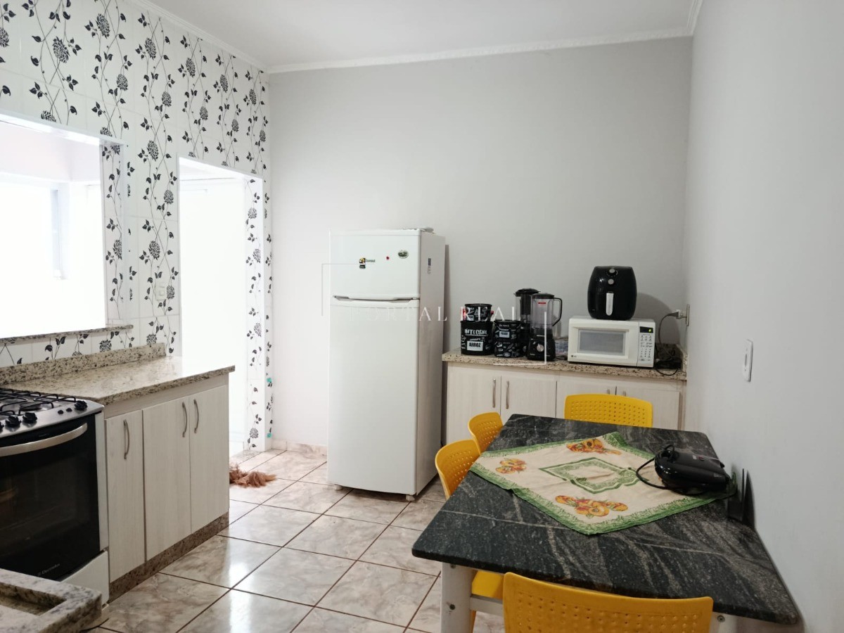 Casa, 2 quartos, 275 m² - Foto 13