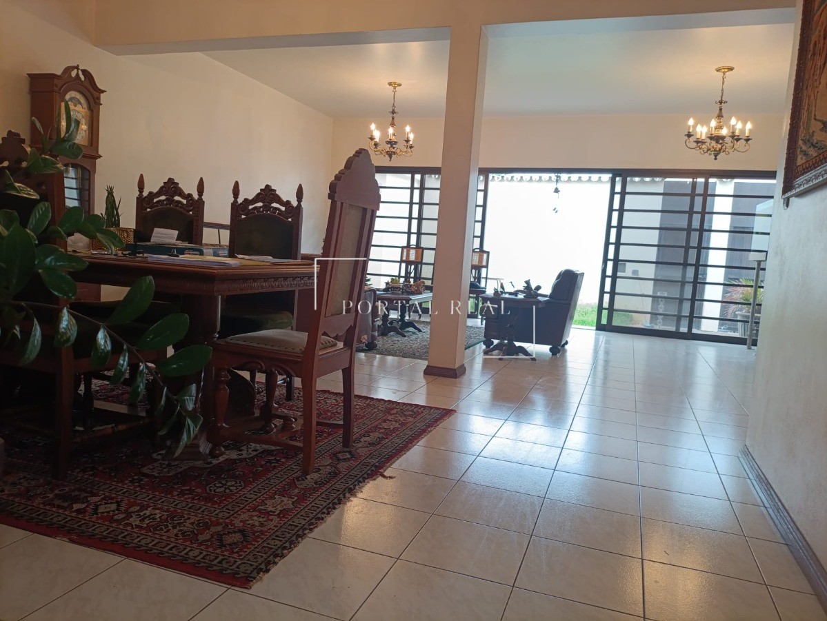 Casa, 5 quartos, 452 m² - Foto 4