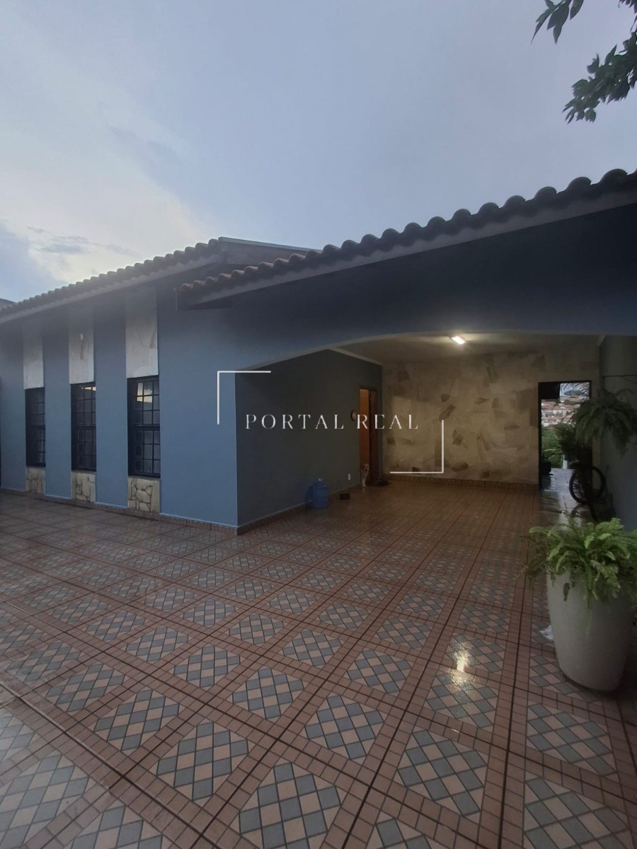 Casa, 3 quartos, 322 m² - Foto 2