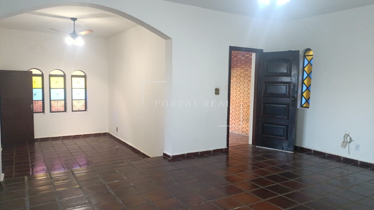 Casa, 3 quartos, 156 m² - Foto 2