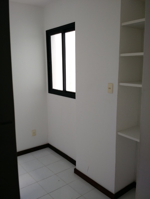 Apartamento - COSTA AZUL