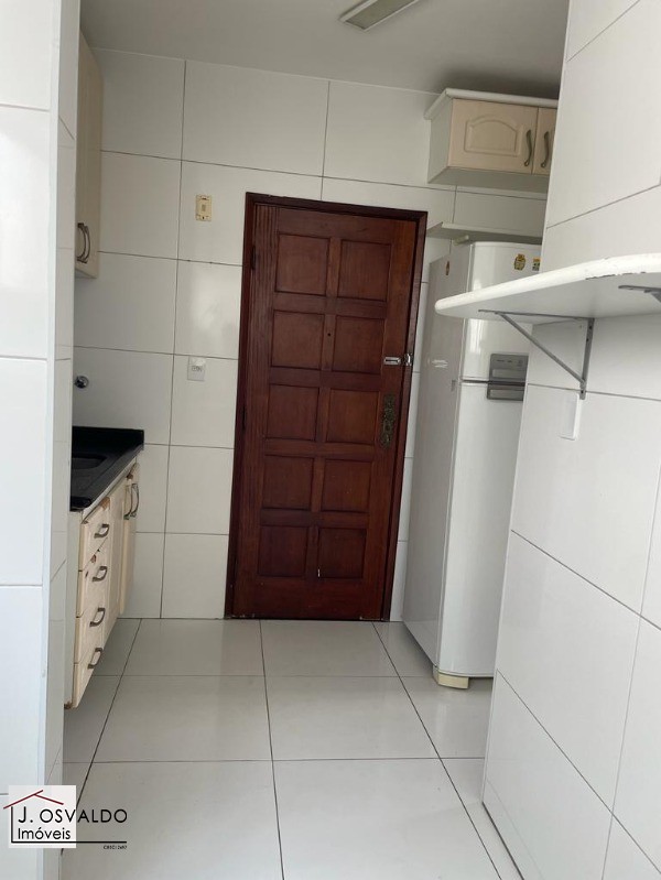 Apartamento - COSTA AZUL