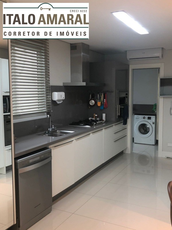 Apartamento à venda com 4 quartos, 207m² - Foto 18