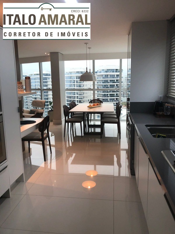 Apartamento à venda com 4 quartos, 207m² - Foto 20