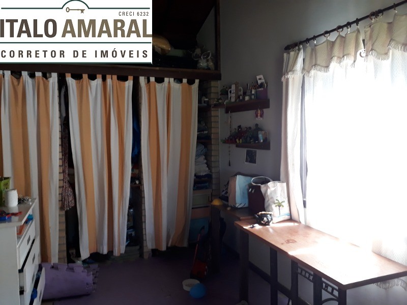 Sobrado à venda com 2 quartos, 100m² - Foto 4