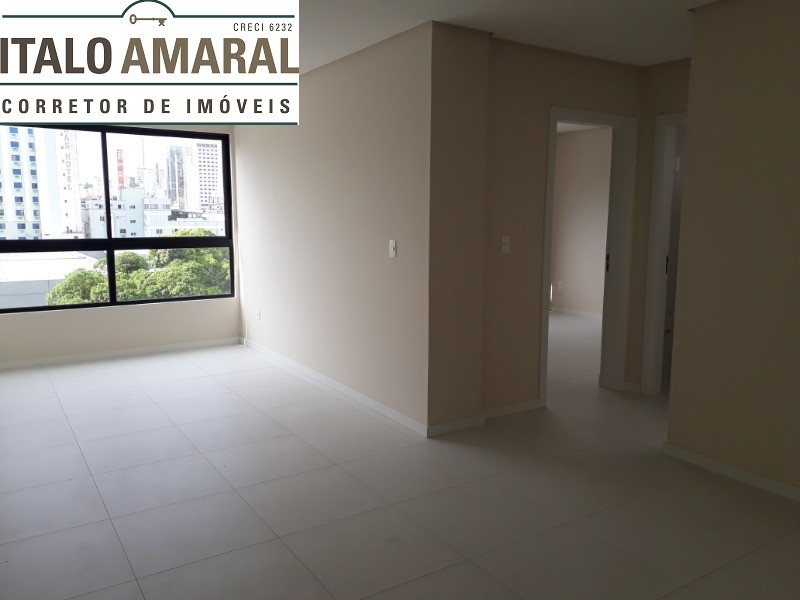 Apartamento à venda com 2 quartos, 65m² - Foto 3