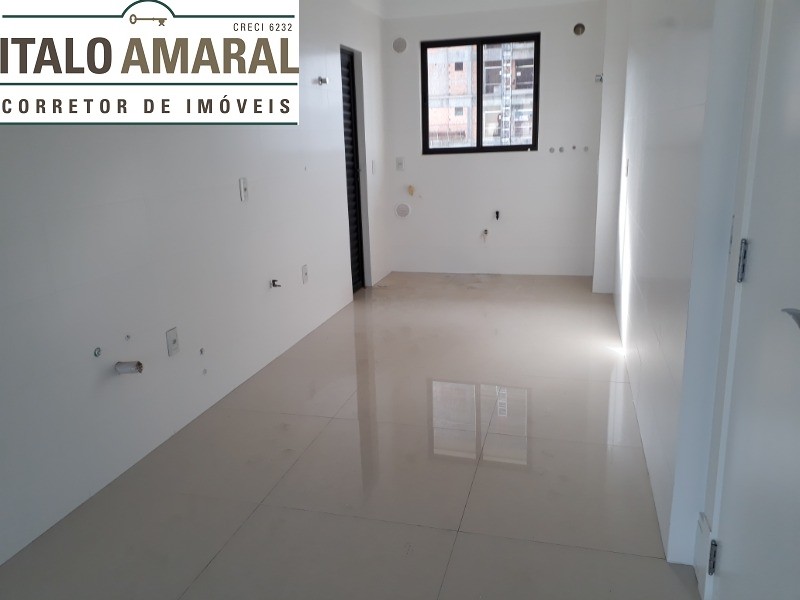 Apartamento à venda com 3 quartos, 125m² - Foto 8