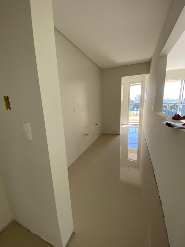 Apartamento à venda com 2 quartos, 77m² - Foto 16