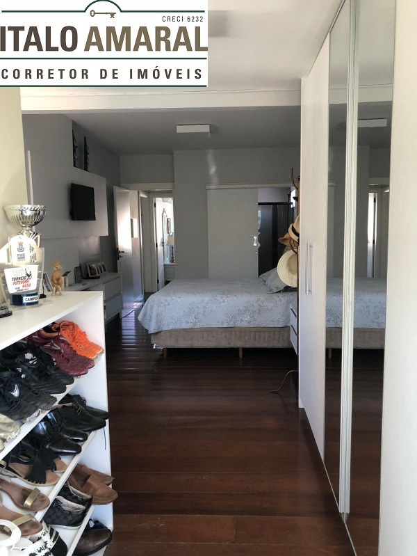 Casa à venda com 5 quartos, 200m² - Foto 4