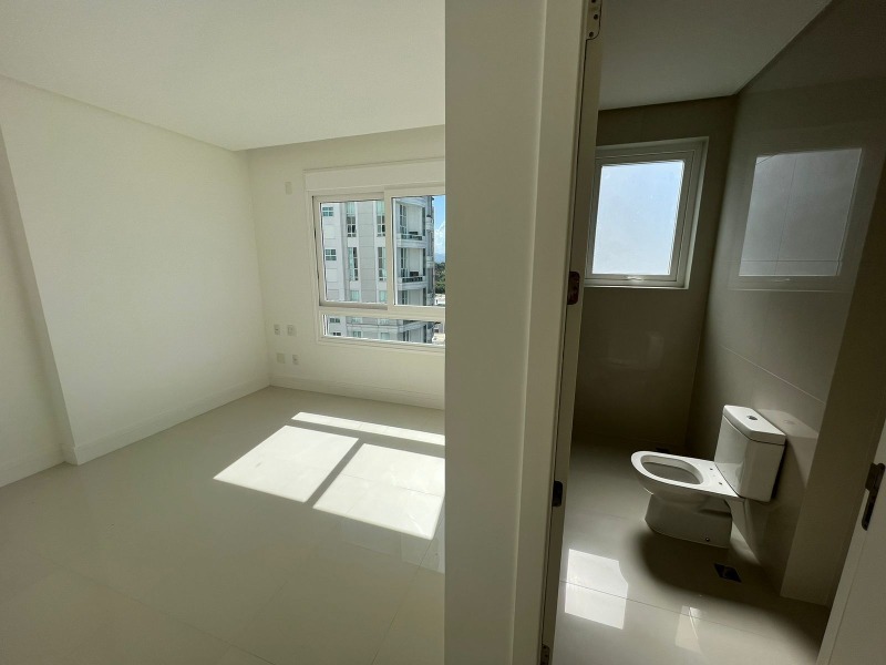 Apartamento à venda com 3 quartos, 157m² - Foto 29