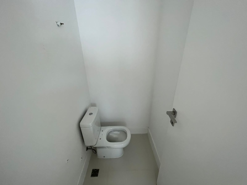 Apartamento à venda com 3 quartos, 157m² - Foto 22