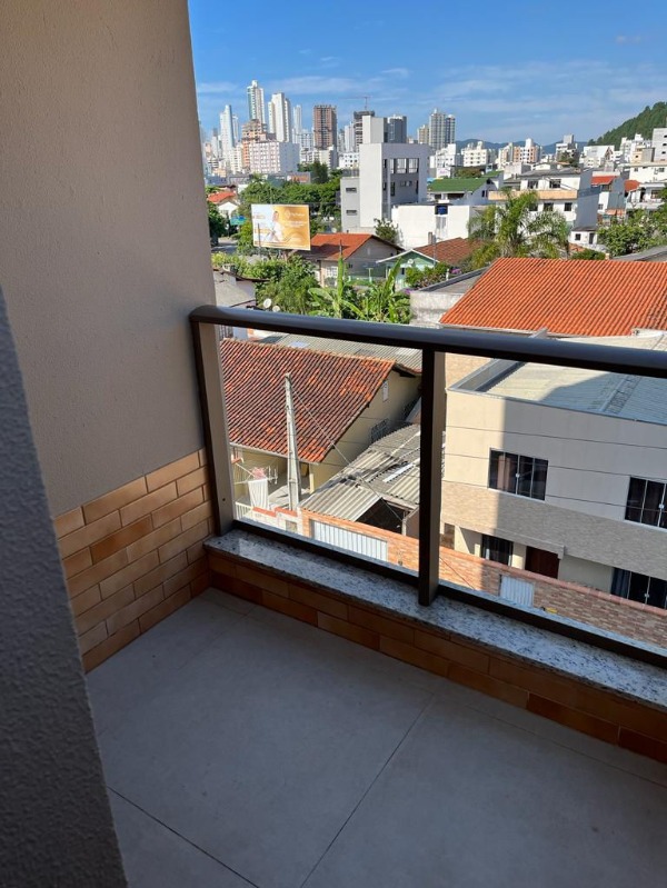 Apartamento à venda com 2 quartos, 86m² - Foto 5