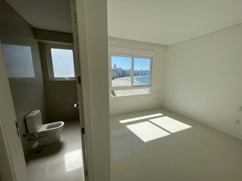 Apartamento à venda com 3 quartos, 157m² - Foto 27