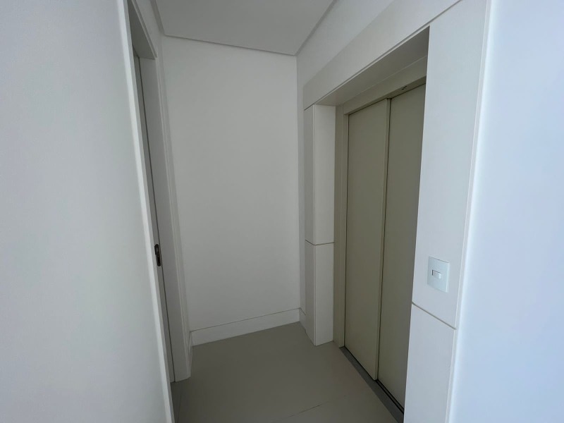 Apartamento à venda com 3 quartos, 157m² - Foto 26