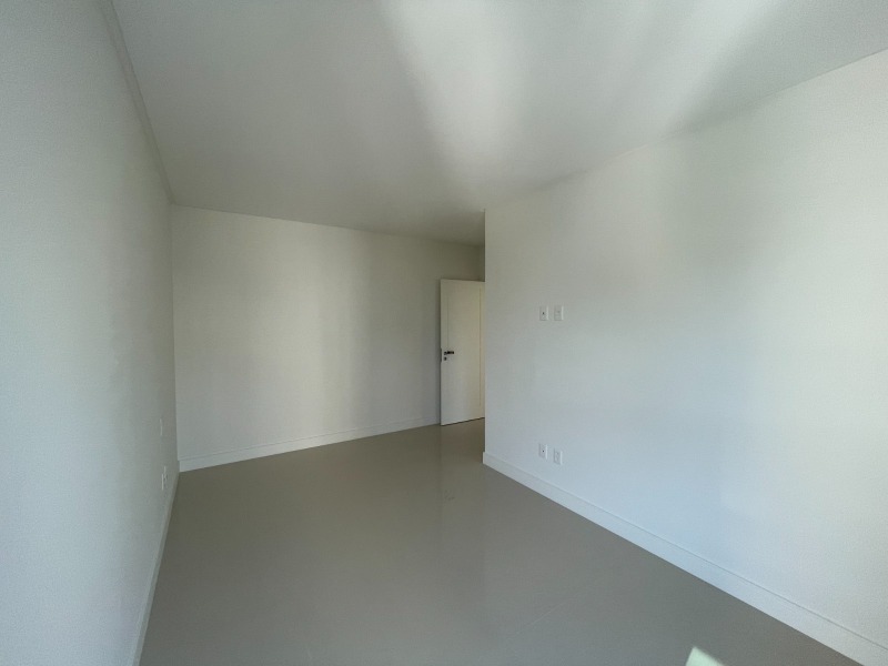 Apartamento à venda com 4 quartos, 120m² - Foto 11