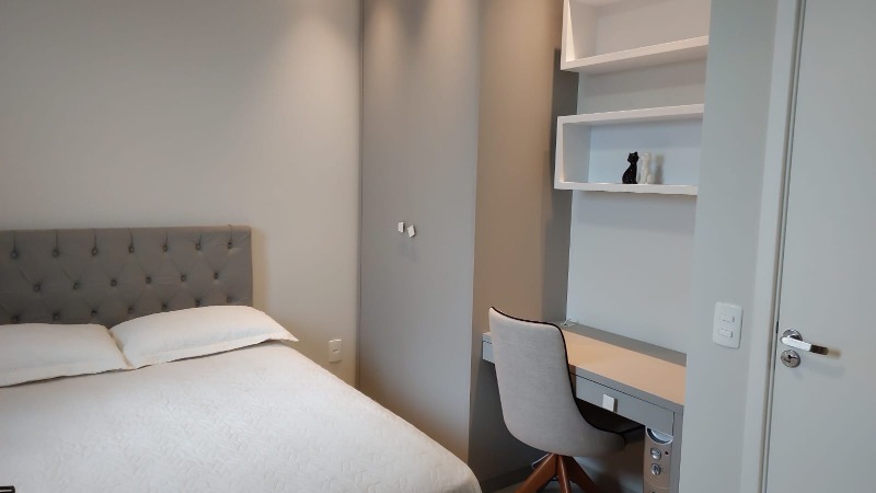 Apartamento à venda com 2 quartos, 75m² - Foto 25