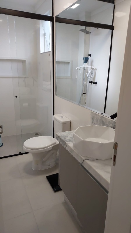 Apartamento à venda com 2 quartos, 75m² - Foto 24