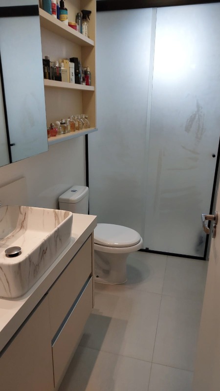 Apartamento à venda com 2 quartos, 75m² - Foto 22