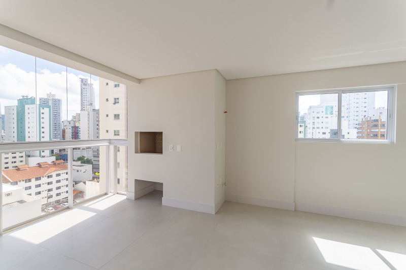 Apartamento à venda com 3 quartos, 139m² - Foto 23