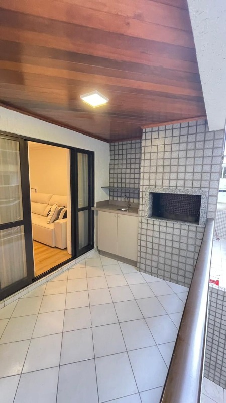 Apartamento à venda com 3 quartos, 115m² - Foto 12