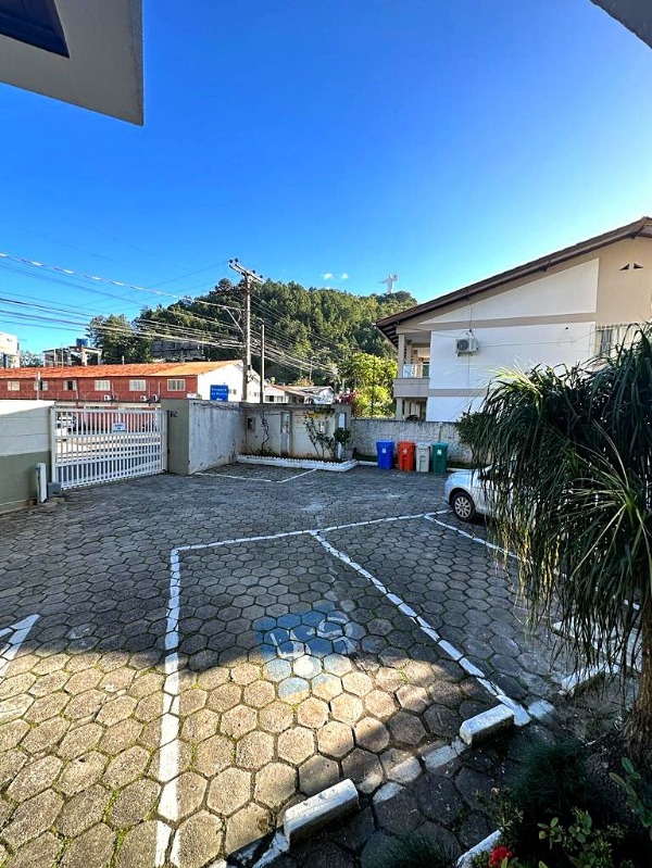 Apartamento à venda com 2 quartos, 78m² - Foto 12