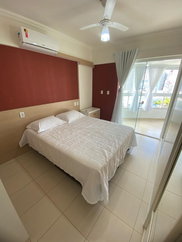 Apartamento à venda com 3 quartos, 120m² - Foto 8