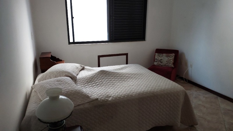 Apartamento à venda com 3 quartos, 90m² - Foto 11