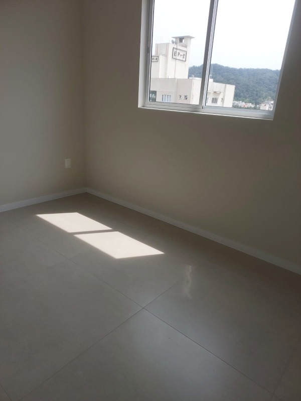 Apartamento à venda com 2 quartos, 58m² - Foto 13