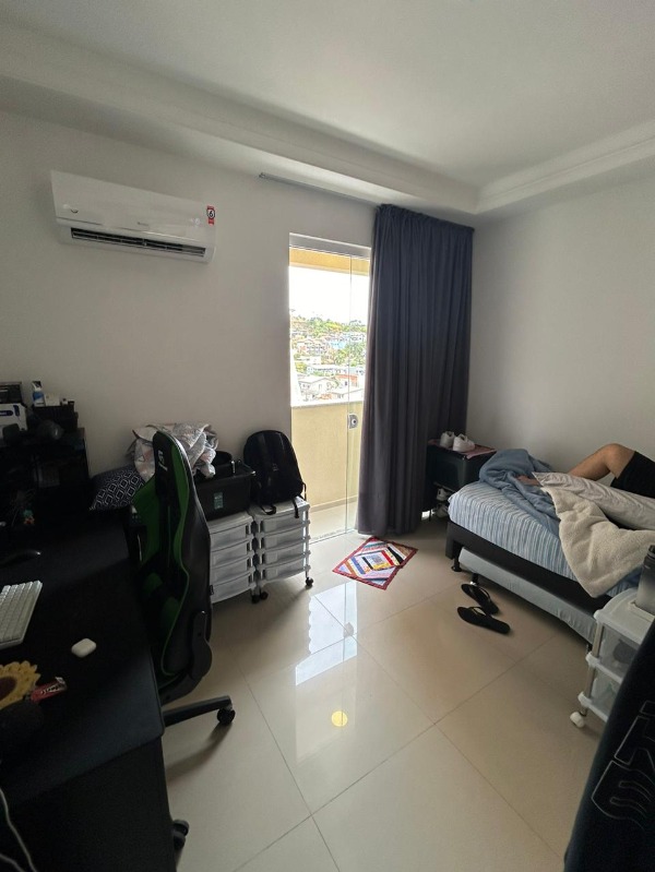 Apartamento à venda com 2 quartos, 65m² - Foto 12