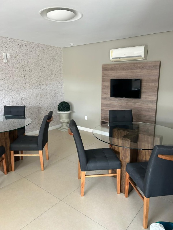 Apartamento à venda com 2 quartos, 65m² - Foto 18