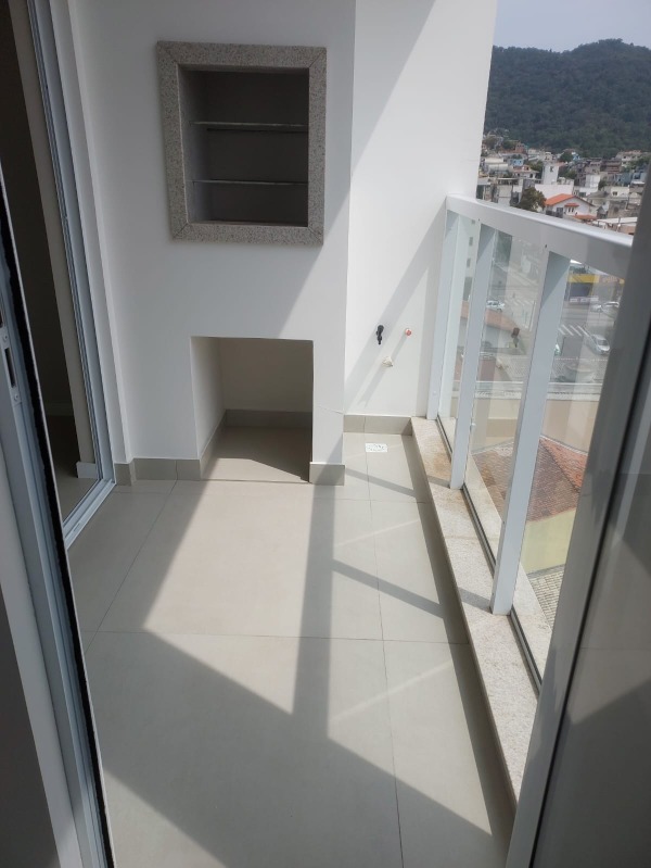 Apartamento à venda com 2 quartos, 58m² - Foto 14