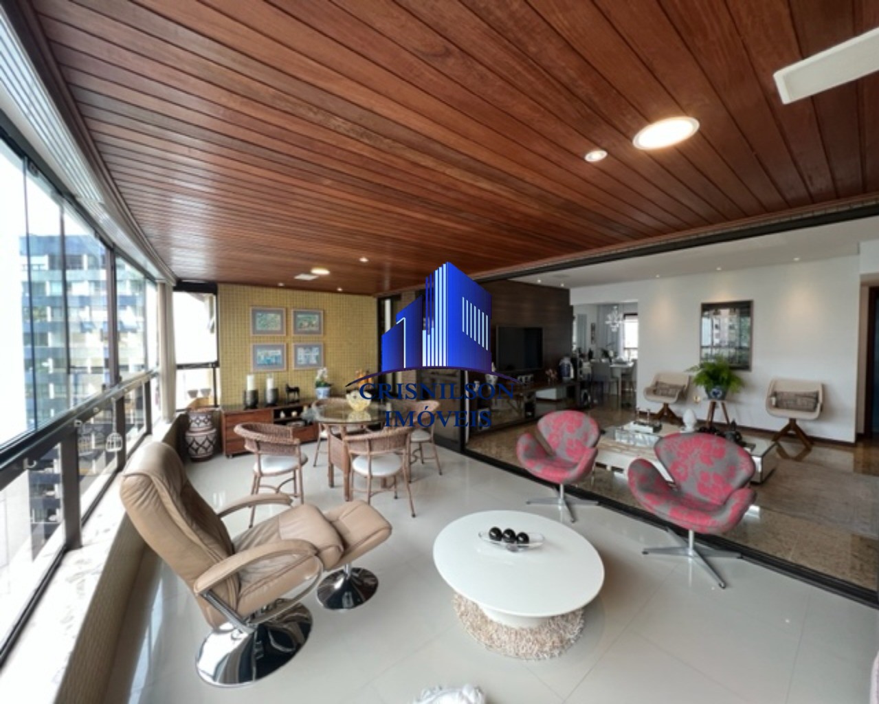 Apartamento, 4 quartos, 196 m² - Foto 2