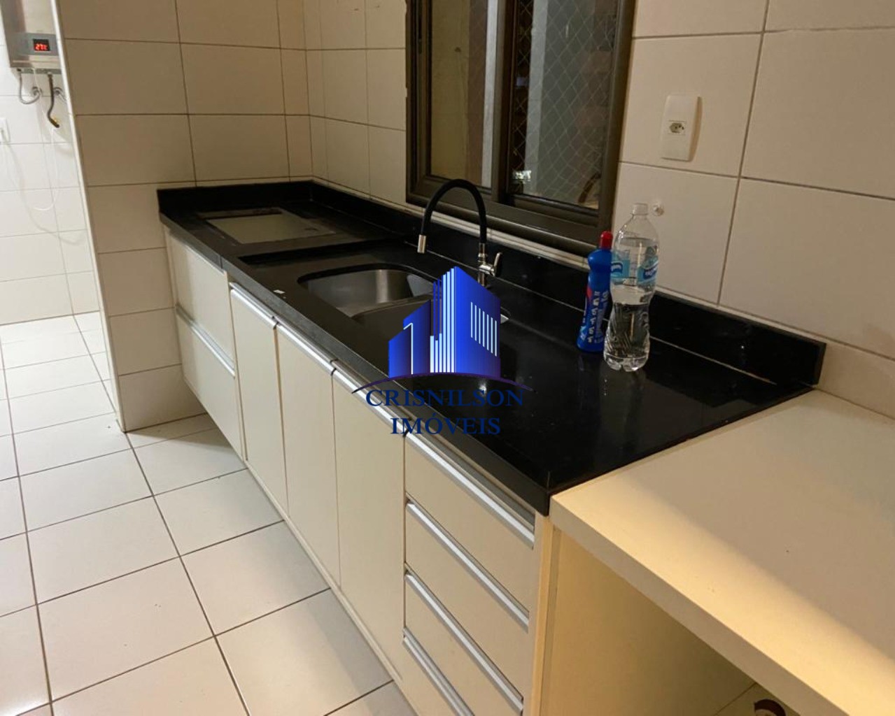 Apartamento à venda com 4 quartos, 166m² - Foto 8