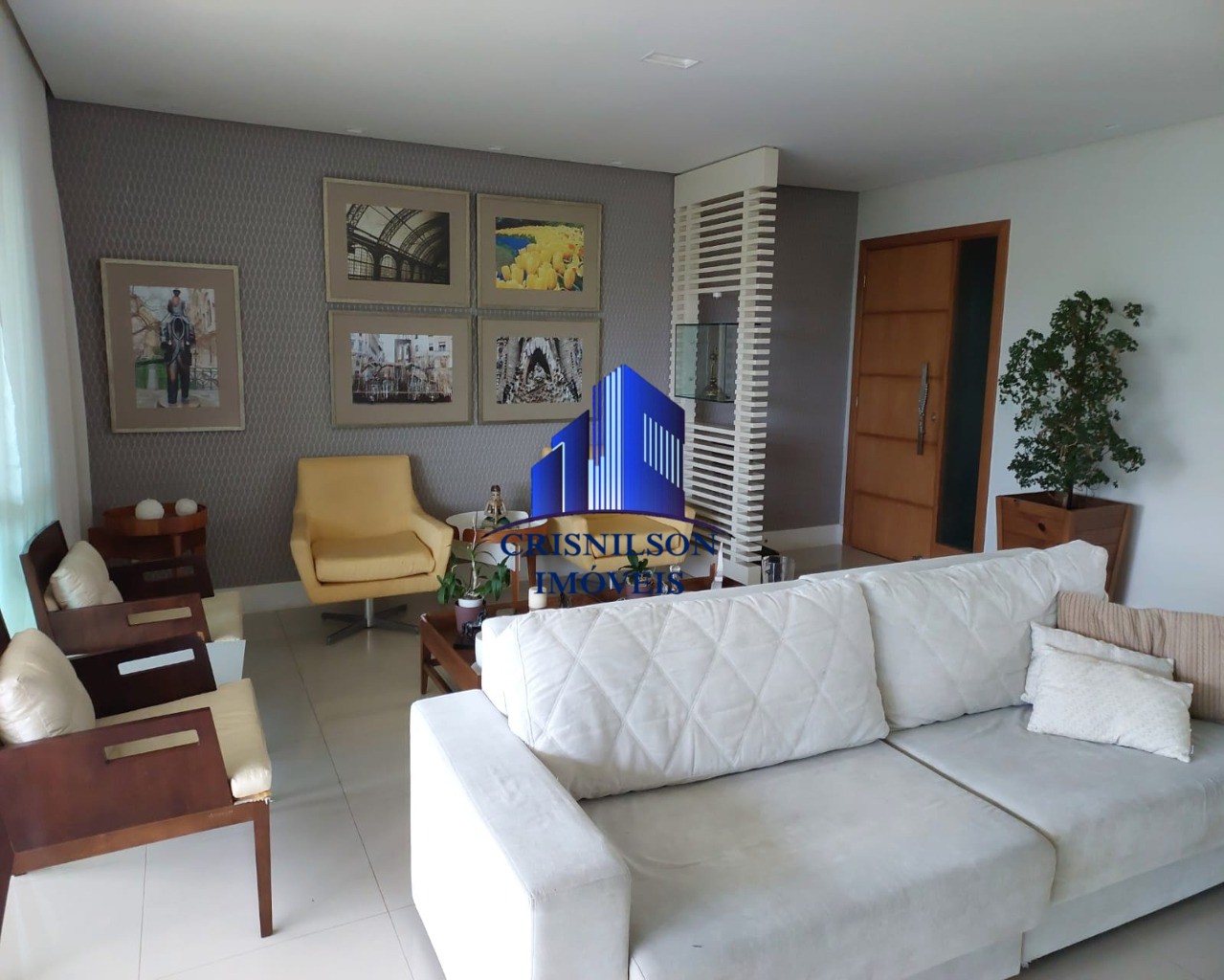 Apartamento à venda com 4 quartos, 195m² - Foto 4