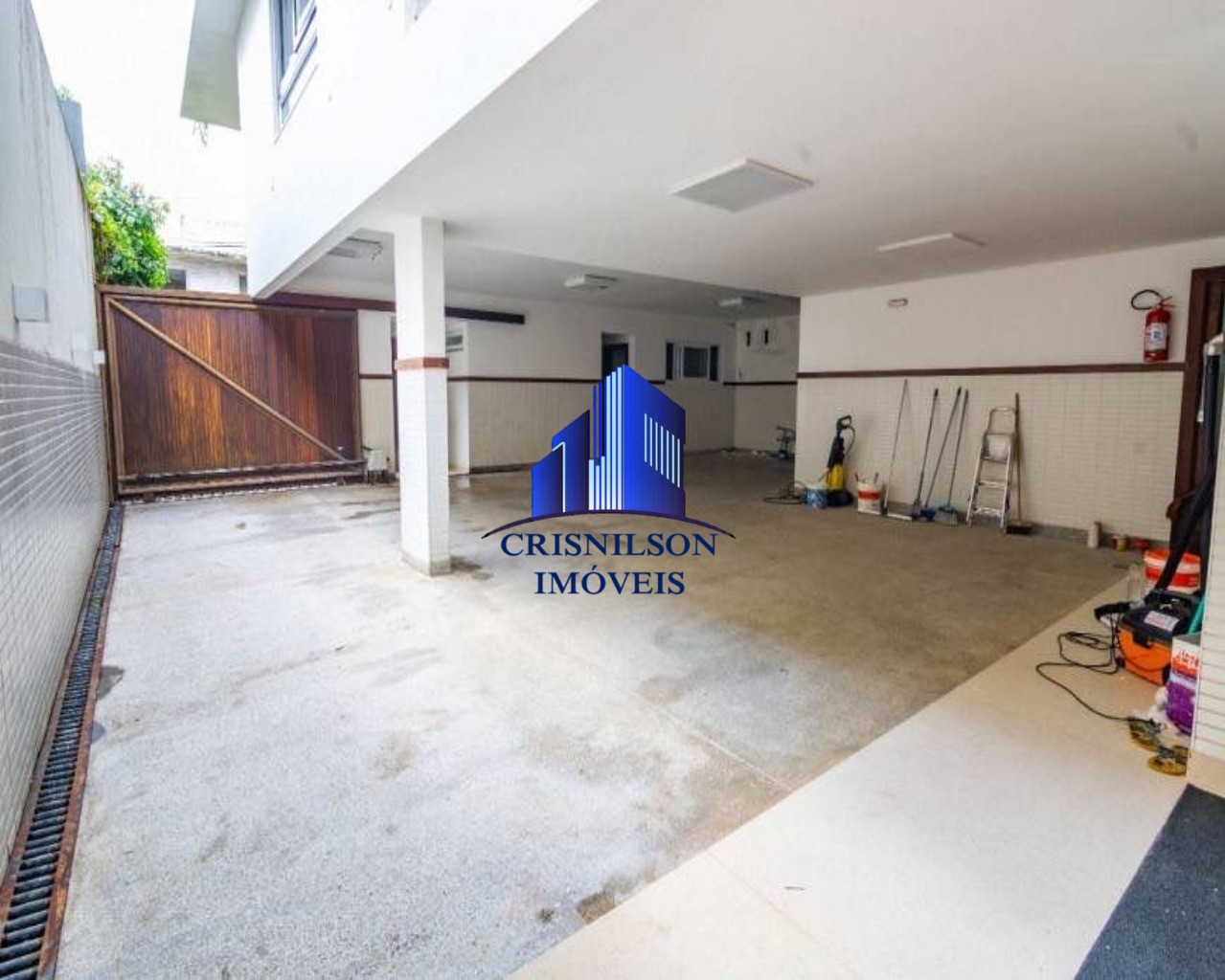 Casa de Condomínio à venda com 4 quartos, 600m² - Foto 54