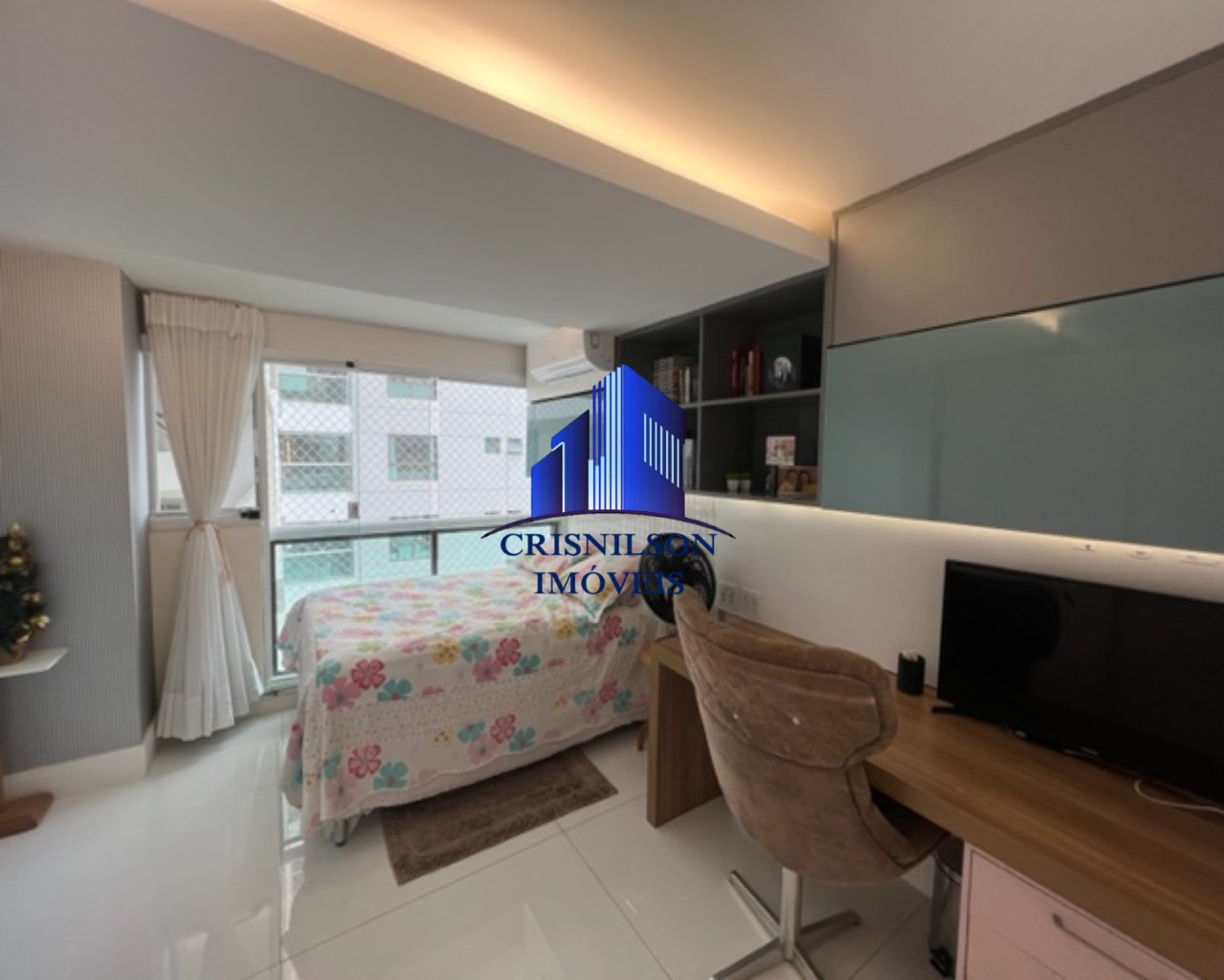 Apartamento à venda com 4 quartos, 195m² - Foto 14