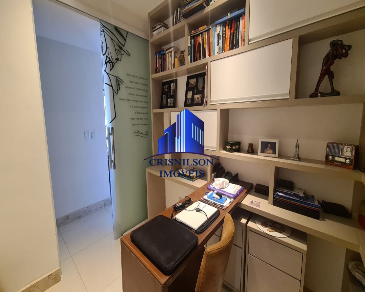 Apartamento à venda com 3 quartos, 103m² - Foto 12