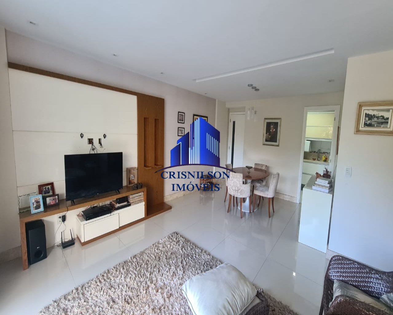 Apartamento à venda com 3 quartos, 103m² - Foto 4