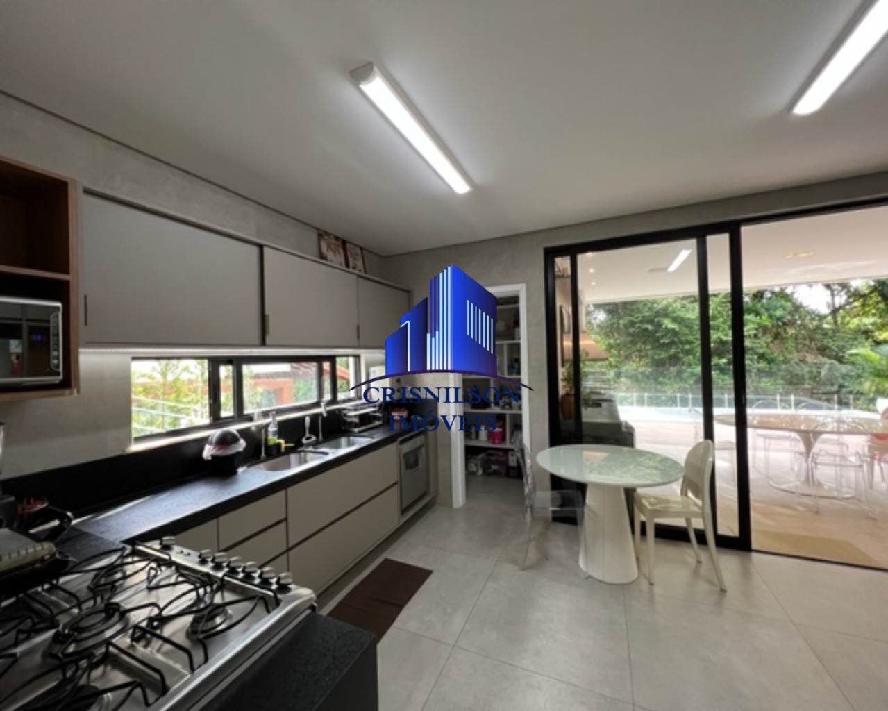 Casa de Condomínio à venda com 4 quartos, 454m² - Foto 15