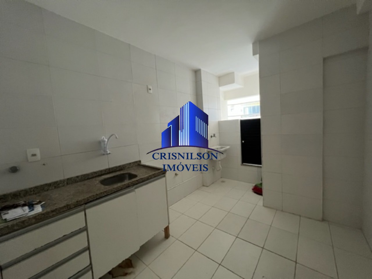 Apartamento à venda com 2 quartos, 70m² - Foto 27