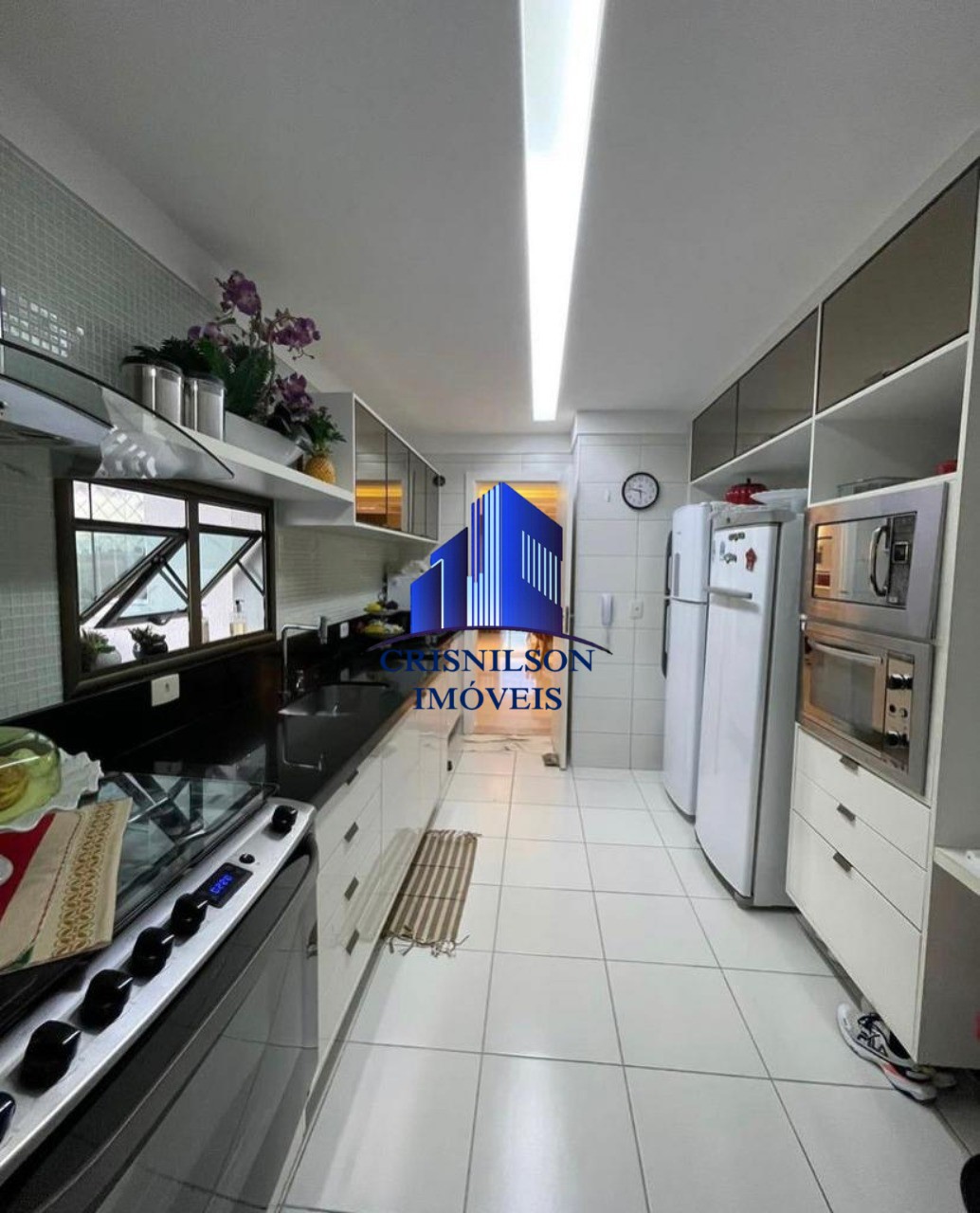 Apartamento à venda com 4 quartos, 195m² - Foto 8