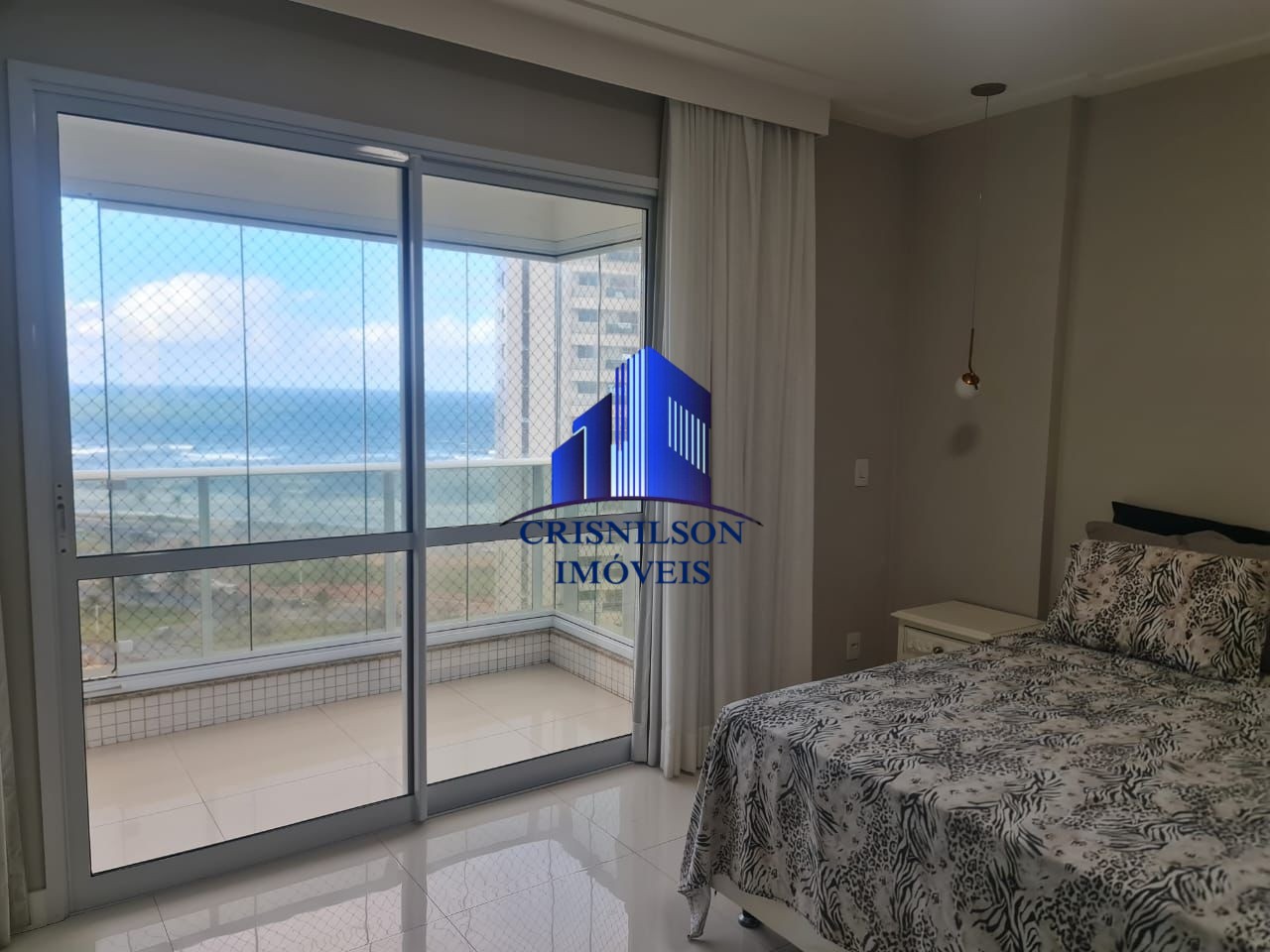 Apartamento à venda com 4 quartos, 200m² - Foto 7