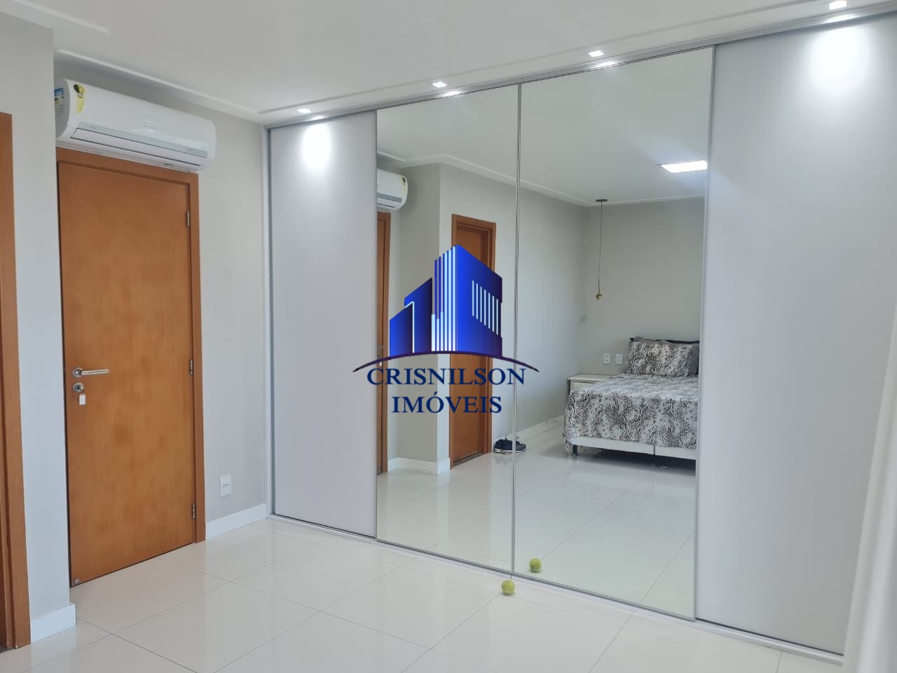 Apartamento à venda com 4 quartos, 200m² - Foto 12