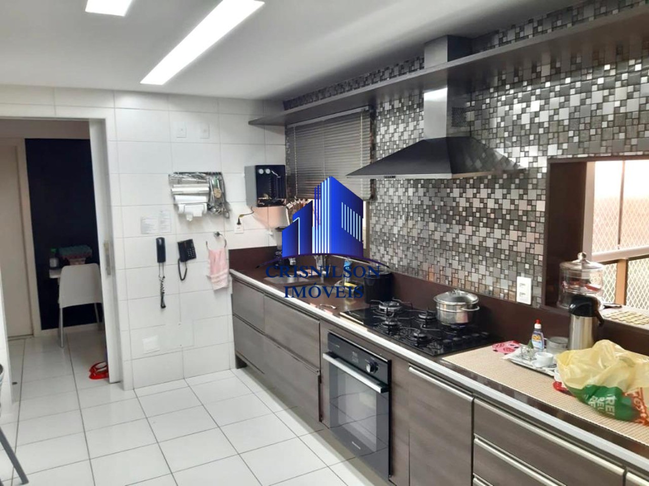 Apartamento à venda com 4 quartos, 243m² - Foto 15