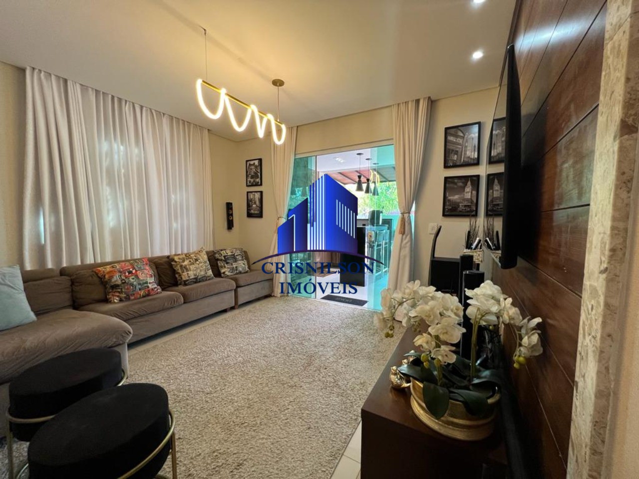 Casa de Condomínio à venda com 4 quartos, 305m² - Foto 11