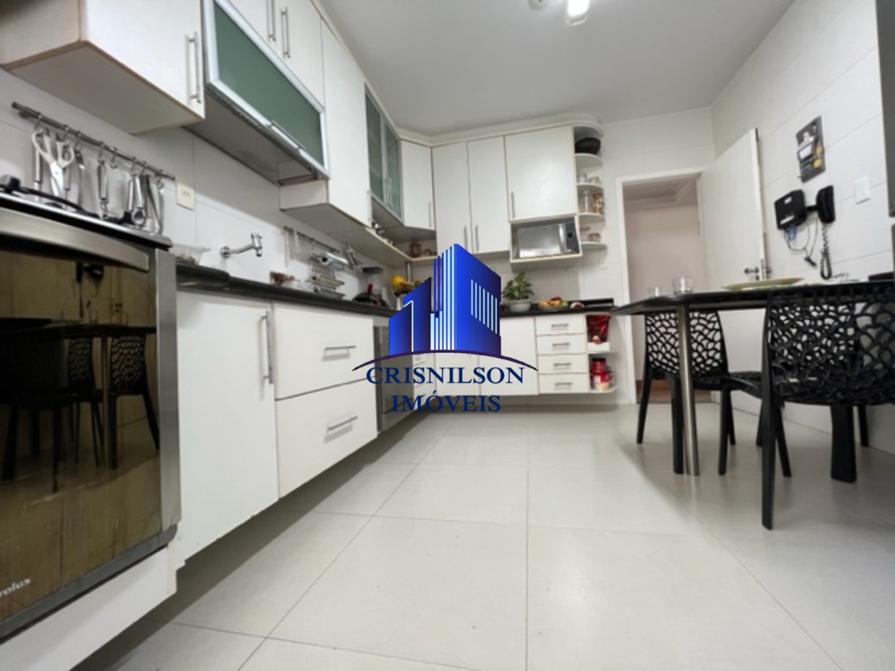 Apartamento à venda com 4 quartos, 220m² - Foto 31