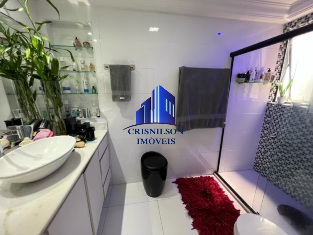 Apartamento à venda com 4 quartos, 220m² - Foto 17