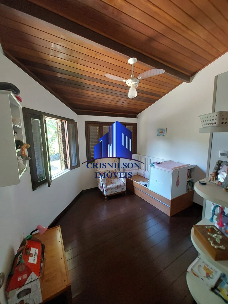 Casa de Condomínio à venda com 5 quartos, 328m² - Foto 15